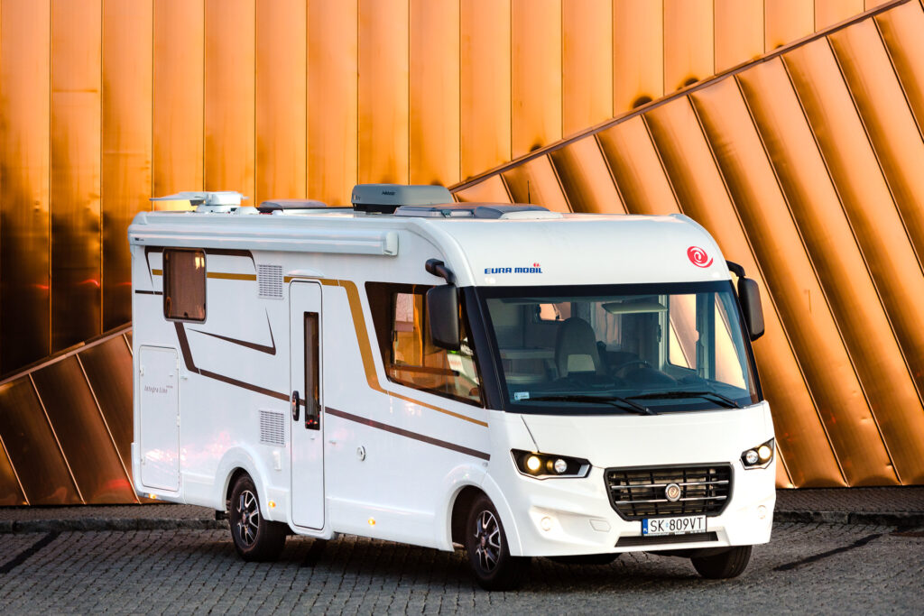 wypozyczalnia kamperow w krakowie 1 1