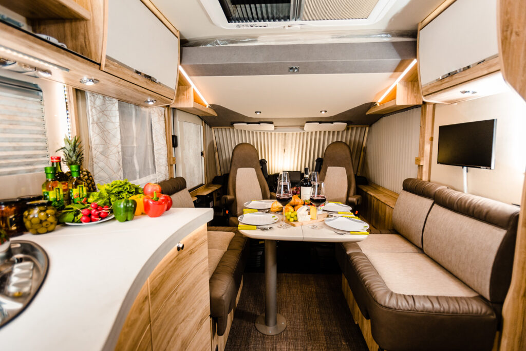 wypozyczalnia kamperow w krakowie 4