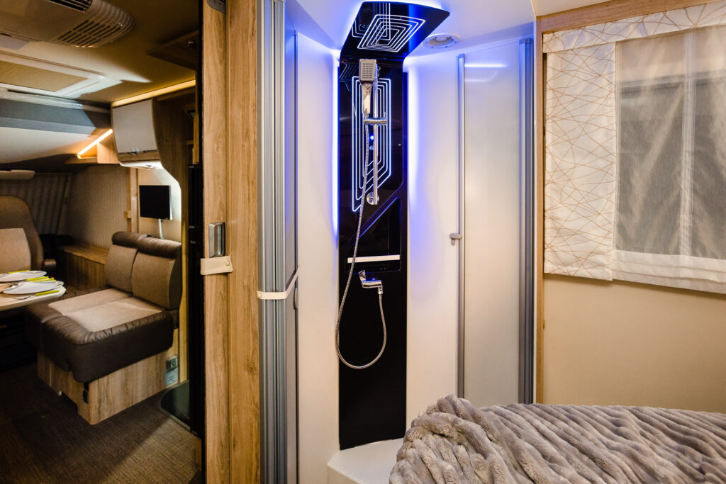 wypozyczalnia kamperow w krakowie 8